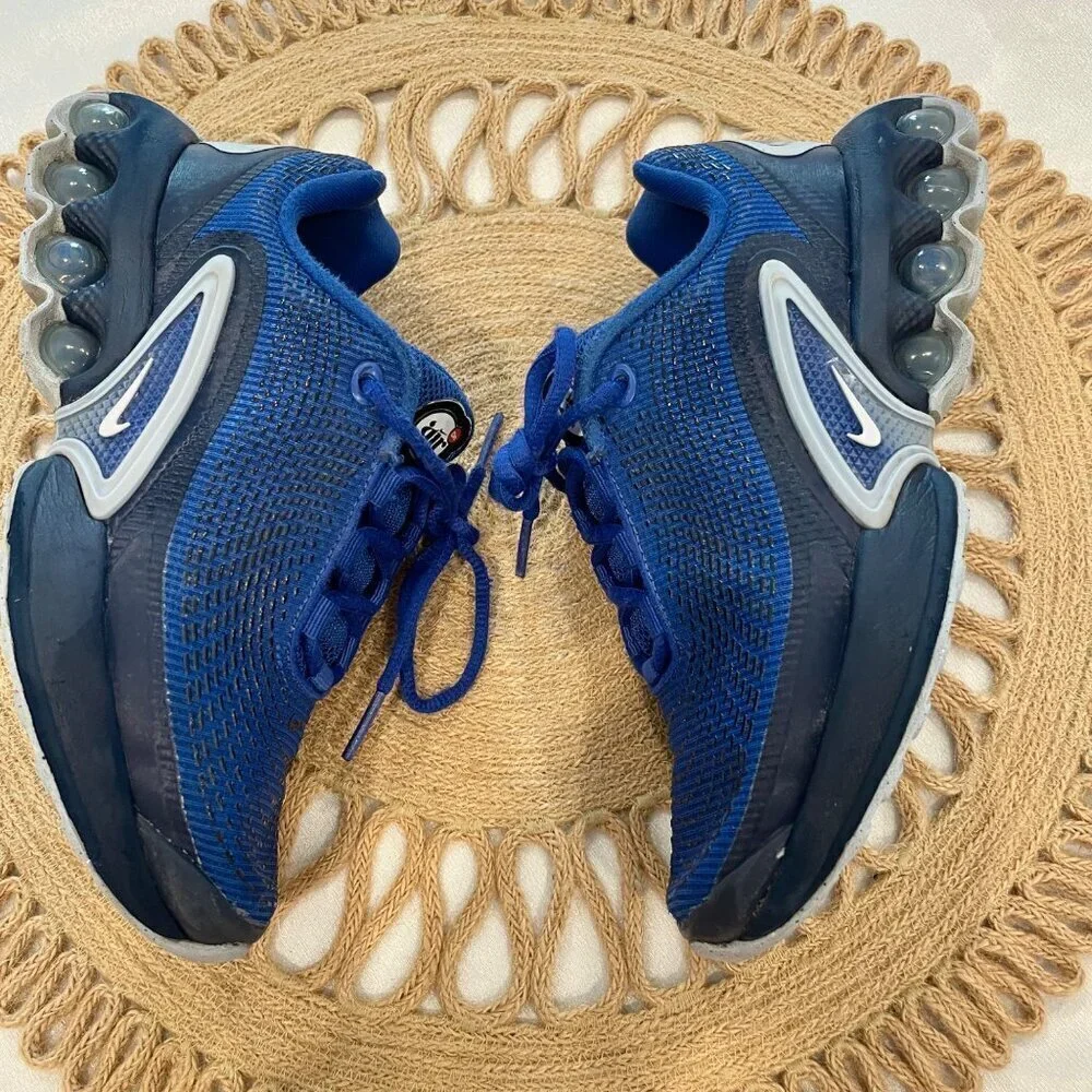Nike Air Max DN Grade School Hyber Blue Sneakers FB8987-400 Size 1.5Y